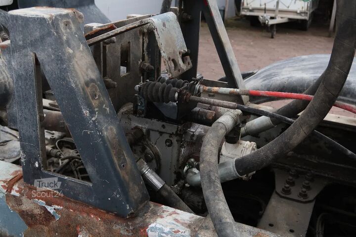 Blender Renault Kerax 370 8X4/ MIXER/ BARYVAL 9 M3/ CRUISE CONT...