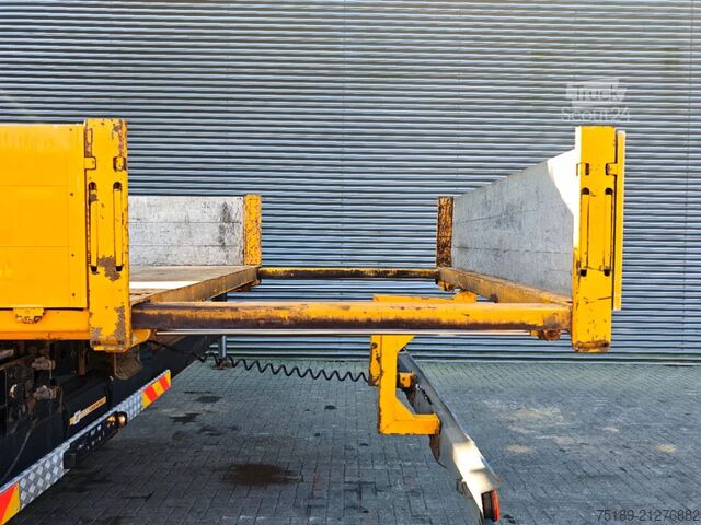 Camion cu macara MAN TGA 41.480 8x4 Palfinger PK 85002