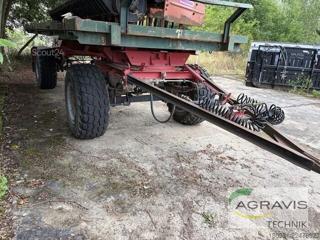 Pašizgāzēja piekabe Fortschritt HW 80