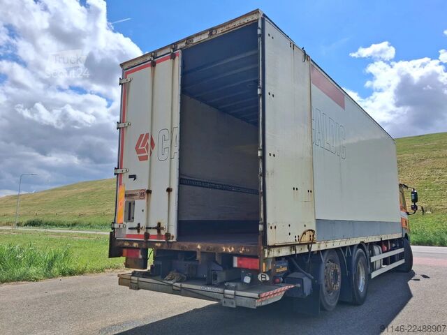 Kovček DAF CF 85.360 * 6x2  * Euro 4 * 1 x Bed