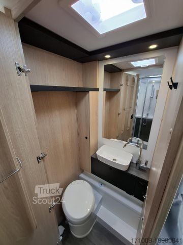 Autorulotă semi-integrată SUNLIGHT Adventure T 68 8G Autom. Combi 6E TV-Paket