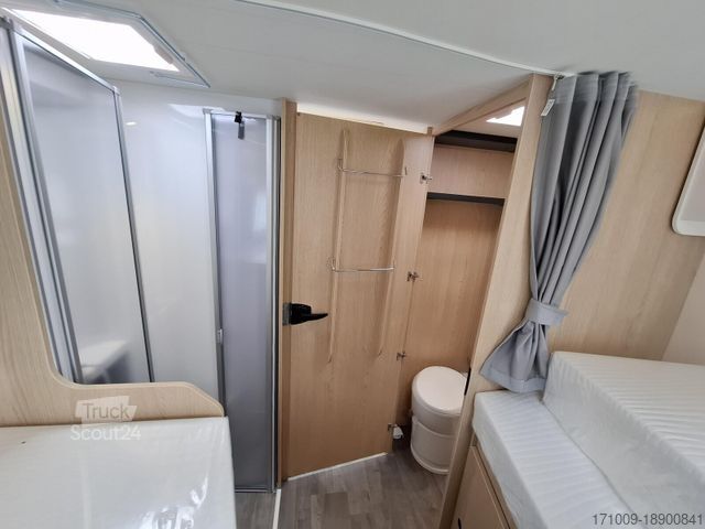 Autorulotă semi-integrată SUNLIGHT Adventure T 68 8G Autom. Combi 6E TV-Paket