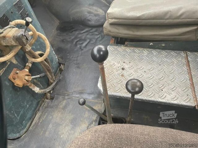 Kipper Mercedes-Benz 813 + Manual + Kipper + 4x4