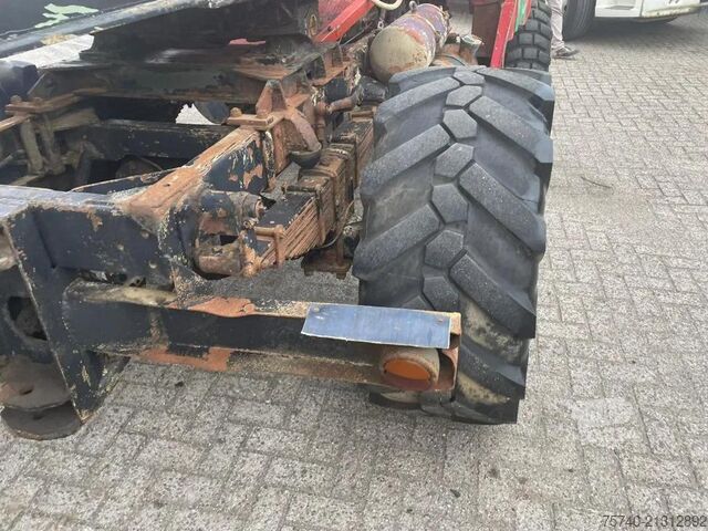 Kipper Mercedes-Benz 813 + Manual + Kipper + 4x4