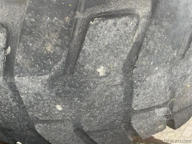 Kipper Mercedes-Benz 813 + Manual + Kipper + 4x4