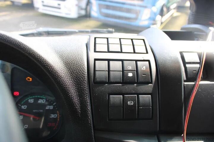 Bavul Iveco EuroCargo 120 .210 + Euro 6 + Dhollandia Lift +...