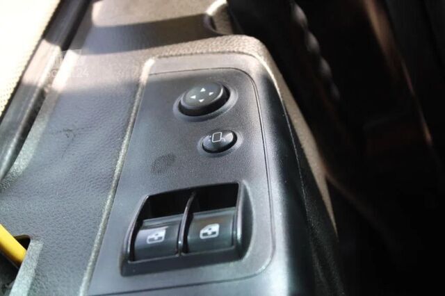 Maleta Iveco Eurocargo 120E21 + Euro 6 + Dhollandia Lift + e...
