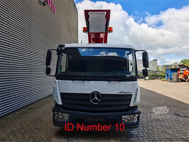Emelőplatform Mercedes-Benz Atego 816 4x2 Palfinger P300KS