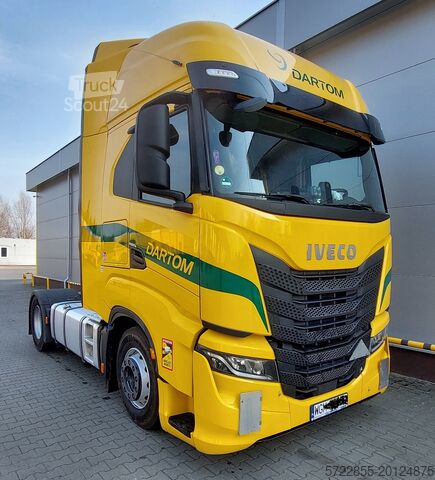 τυποποιημένη μονάδα ελκυστήρα IVECO S-WAY