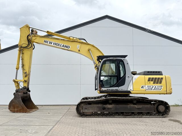 Gosenični bager New Holland E215LC