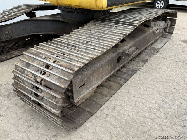 Gosenični bager New Holland E215LC