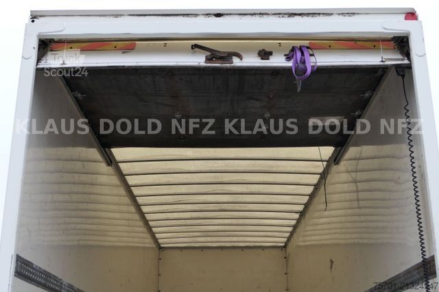 Kuorma-auto umpikorilla VOLVO FL 250 Koffer Rolltor LBW Euro 6