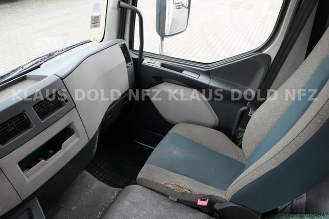 Kuorma-auto umpikorilla VOLVO FL 250 Koffer Rolltor LBW Euro 6