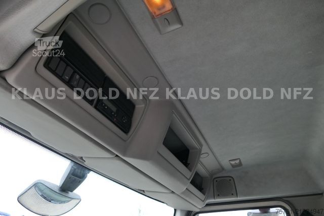 Kuorma-auto umpikorilla VOLVO FL 250 Koffer Rolltor LBW Euro 6