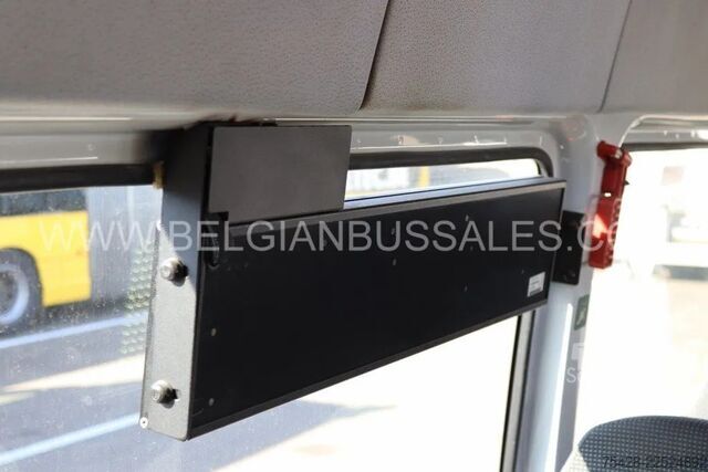 Minibus Mercedes-Benz Sprinter Transfer 45/ Basic 45 / 7.4m / Automat...