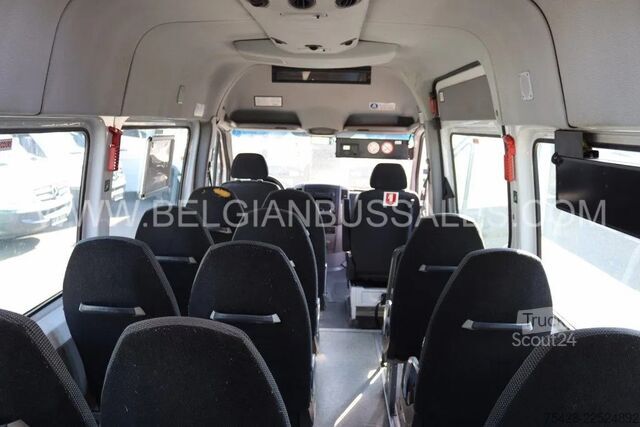 Minibus Mercedes-Benz Sprinter Transfer 45/ Basic 45 / 7.4m / Automat...