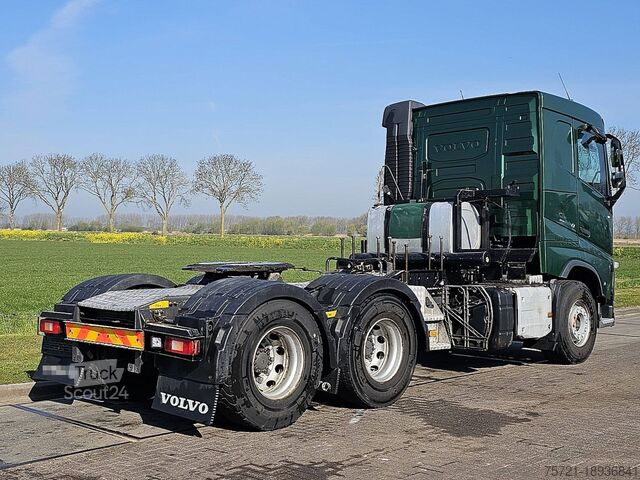 Estándar-SZM VOLVO FH 500 6X4 PTO WB390