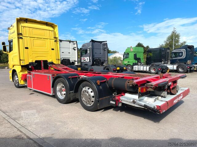 Lastbil med utbytbar kaross SCANIA R420 / BDF bis 7,45m / 20 Fuß / LBW / Gelenkt
