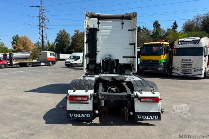 Standard dragbil VOLVO FH-500 4x2