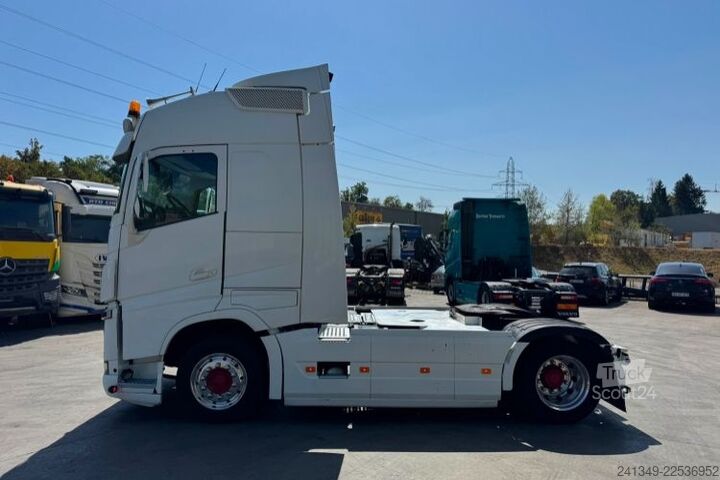 Standard dragbil VOLVO FH-500 4x2