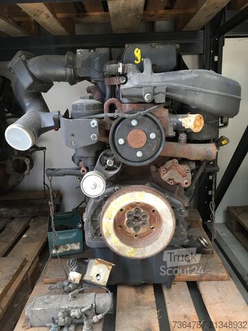 Dobozos teherautó Mercedes-Benz Atego 815, OM 904 LA . III/2-00