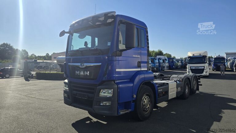 Șasiu de camion MAN TGS 26.420 6x2