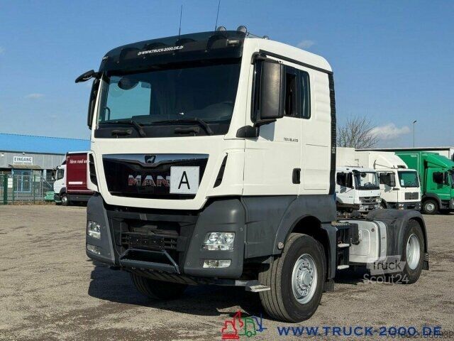 Стандартный седельный тягач MAN TGX 18.470 4x4 H-Drive Kipphydraulik Kühlschrank