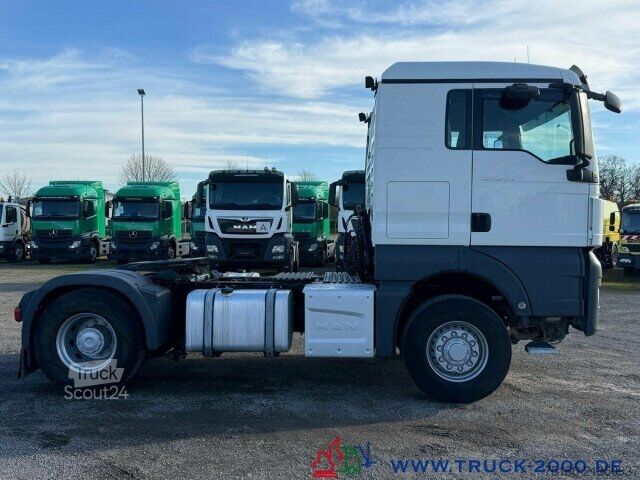 Стандартный седельный тягач MAN TGX 18.470 4x4 H-Drive Kipphydraulik Kühlschrank
