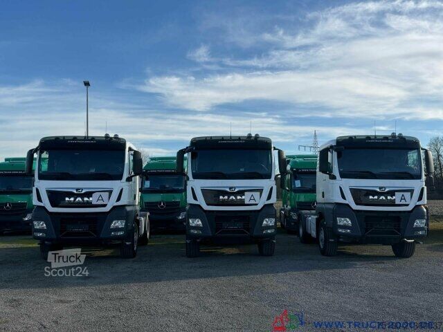 Стандартный седельный тягач MAN TGX 18.470 4x4 H-Drive Kipphydraulik Kühlschrank