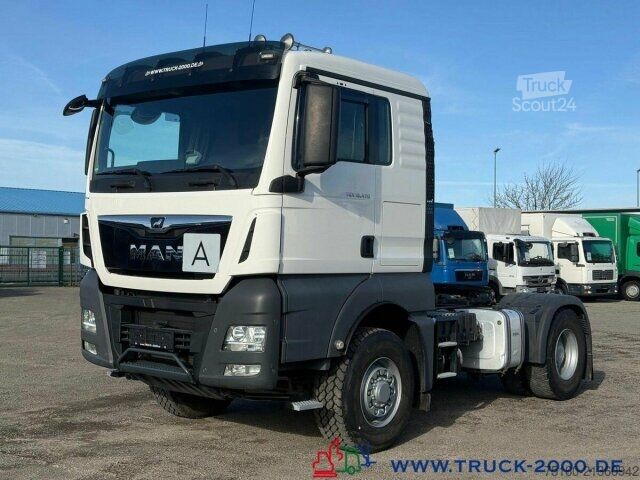 Стандартный седельный тягач MAN TGX 18.470 4x4 H-Drive Kipphydraulik Kühlschrank
