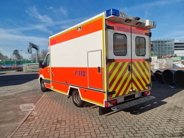 Ambulans Mercedes-Benz Sprinter Rettungswagen