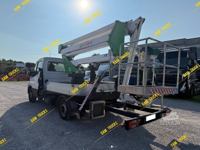Piattaforma di lavoro Iveco Daily 35S11 Hubarbeitsbühne 22m EU5b