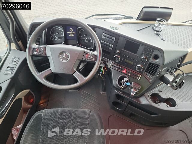 Volume SCM Mercedes Actros 1842 Actros 4X2 GigaSpace NL-Truck Mega ...