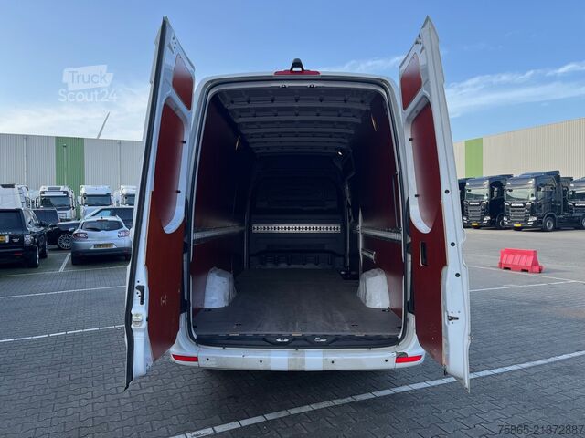 Bestelwagen Mercedes-Benz Sprinter 319 1.9 CDI / L4 H2 / RWD / Navi / APK...