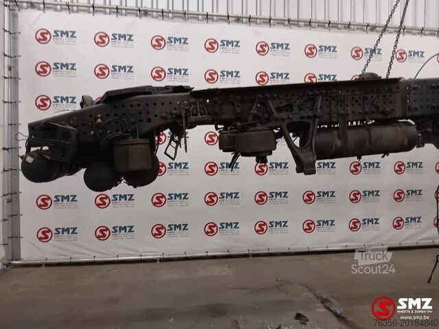 Şasi parçası Mercedes Occ chassis met papieren Mercedes Actros MP4