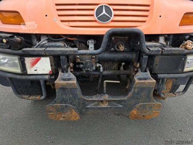 Overig UNIMOG U 500 3-Seiten-Kipper mit Kran PK 9501