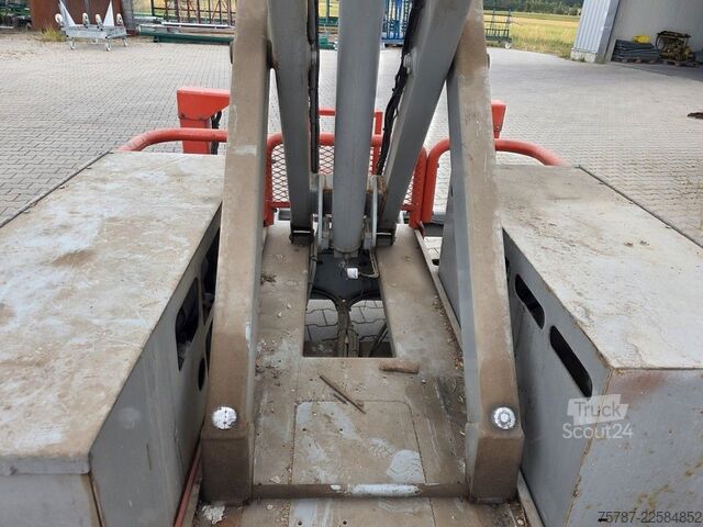 Werkplatform Skyjack SJ6832RT 4x4 Diesel, neuer Motor!!!