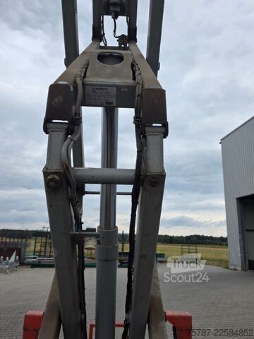 Werkplatform Skyjack SJ6832RT 4x4 Diesel, neuer Motor!!!