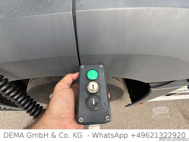 Tenteli düz yataklı kamyon MERCEDES-BENZ Antos1830*E6c*AHK*LBW*Klima*Schwenkwänd-L*TÜV*