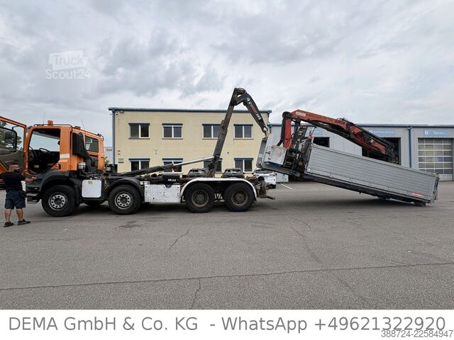 Kippiauto DAF CF85462*8x4*Mit Kran*Retarder*Klima*Hinterkipper