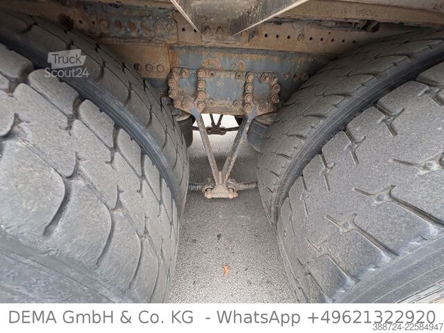 Kippiauto DAF CF85462*8x4*Mit Kran*Retarder*Klima*Hinterkipper