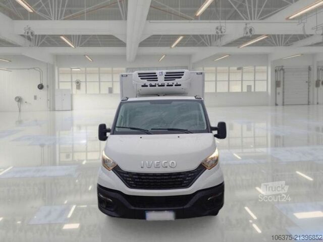 Ψηλό και μακρύ κλειστό φορτηγό IVECO Daily 35C14