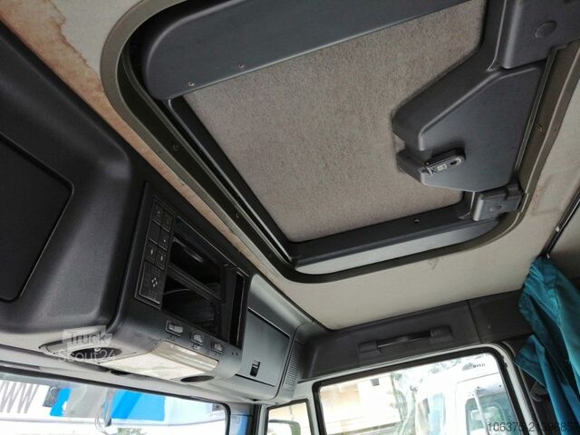 LKW mit Kofferaufbau IVECO EUROCARGO 120E23