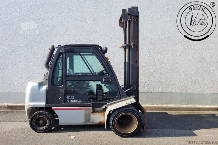 Diesel gaffeltrucks Nissan YG1D2A320