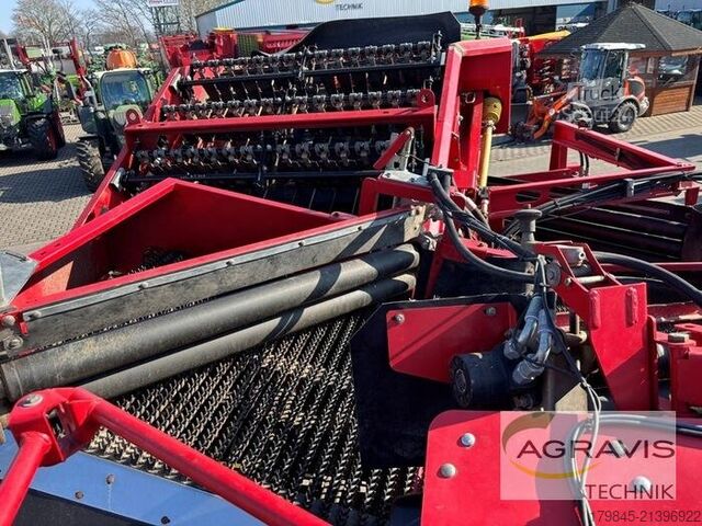 Technique de la pomme de terre Grimme SE 150-60 NBR