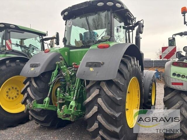 Tracteur John Deere 7310 R