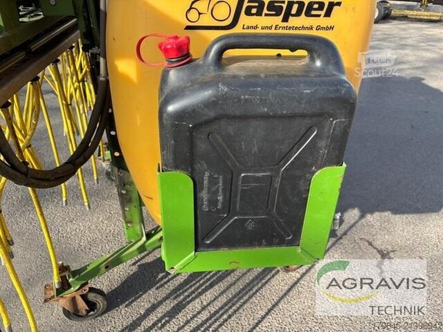 Pesticīdu smidzinātājs Amazone UF 1000