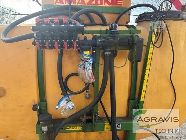 Pesticīdu smidzinātājs Amazone UF 1000