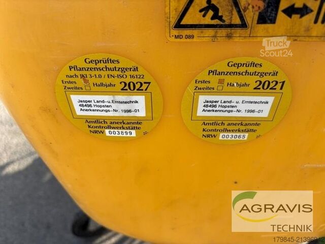 Pesticīdu smidzinātājs Amazone UF 1000