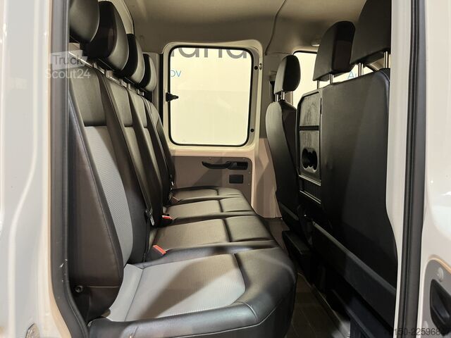 Læsseplatform VW Crafter 35 2.0 TDI L4 DC Dubbel Cabine RWD 140 ...